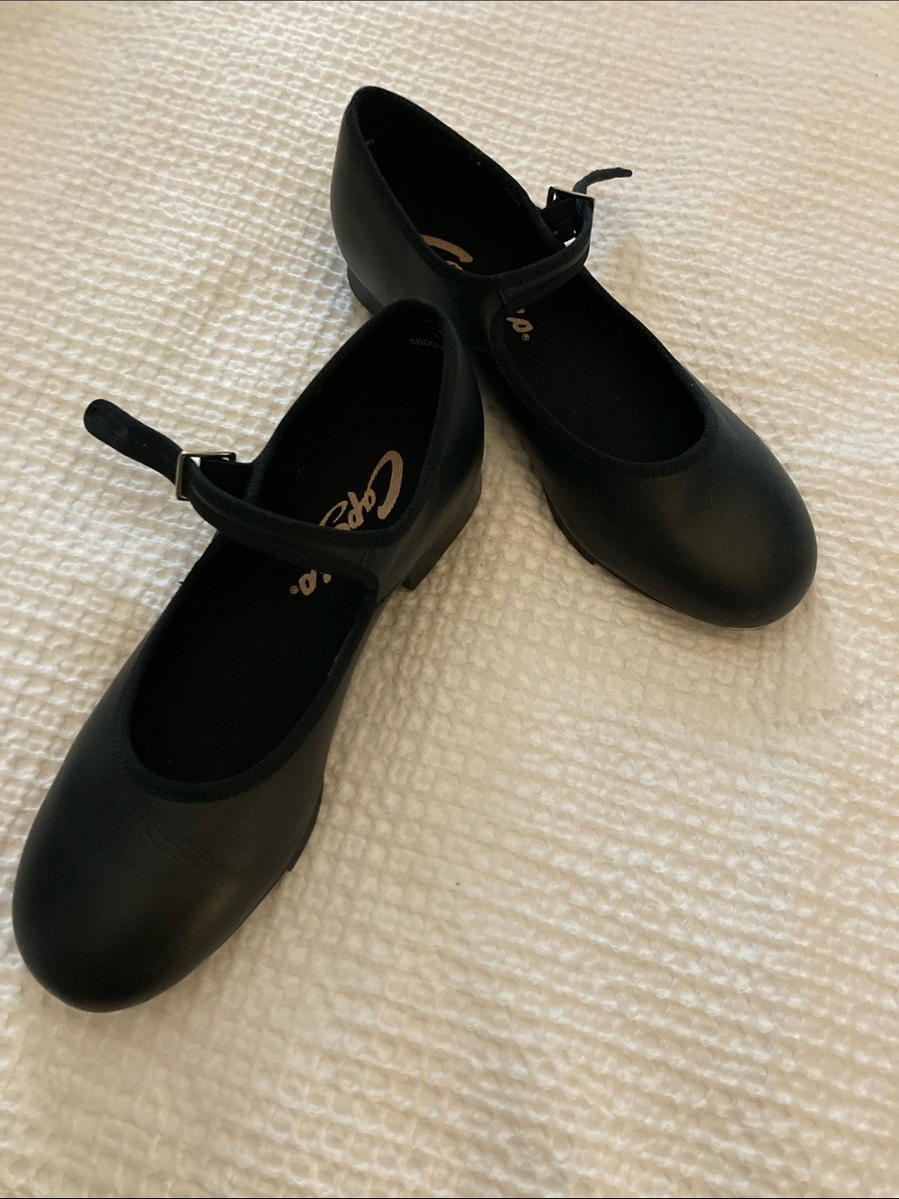 Capezio Black Mary Jane TAP SHOES! W size 7, small heel